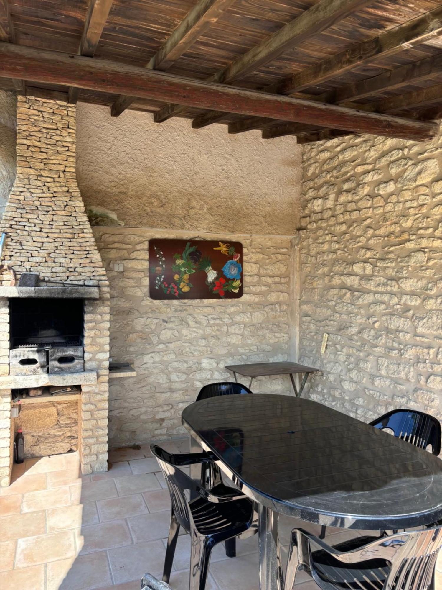 Les Juliens Apartman Gordes Kültér fotó